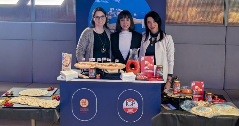 La Piadina Romagnola IGP all’aeroporto di Roma Fiumicino: 2mila assaggi offerti ai viaggiatori in transito