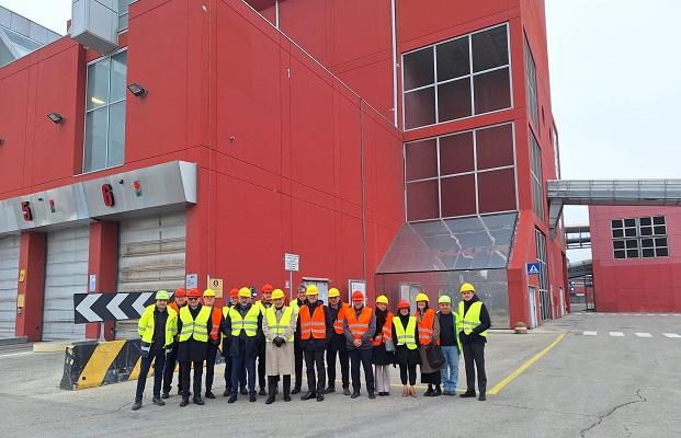 Forlì, delegazione giunta Zattini in visita al   termovalorizzatore Hera