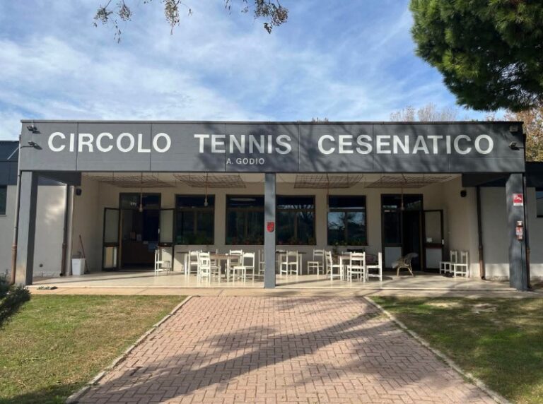 Sport, il grande tennis torna a Cesenatico