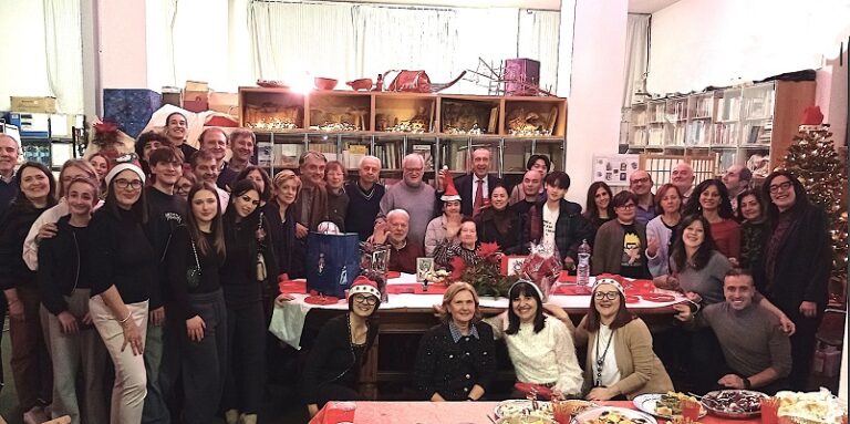 Solidarietà per l’Associazione Agaping con la festa di Natale con i propri soci