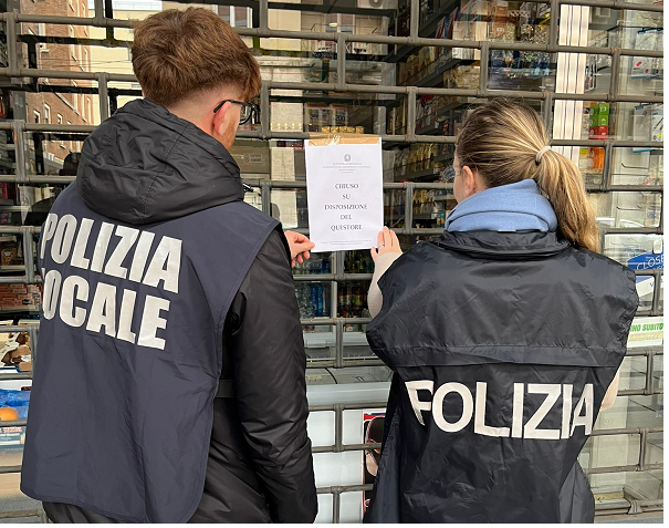 Bologna, controlli amministrativi congiunti in via Amendola: sanzioni e sospensione di un’attività commerciale