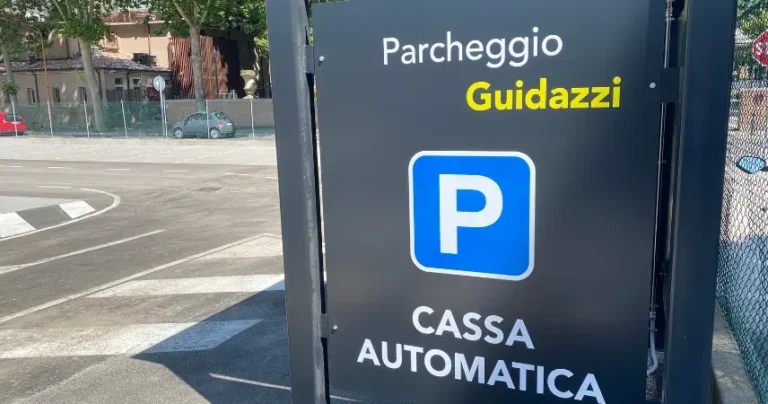 Cesena, nuove tariffe per parcheggio Guidazzi: la 1^ ora costerà 0,80 centesimi, 3 euro per l’intera fascia diurna