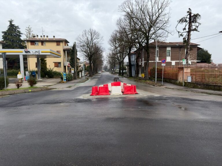 Post alluvione, a Forlì via Bertini riaperta al traffico