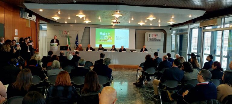 Rimini, presentata la 43^ edizione di Macfrut, punto di riferimento mondiale di un settore che vale 60 miliardi di euro