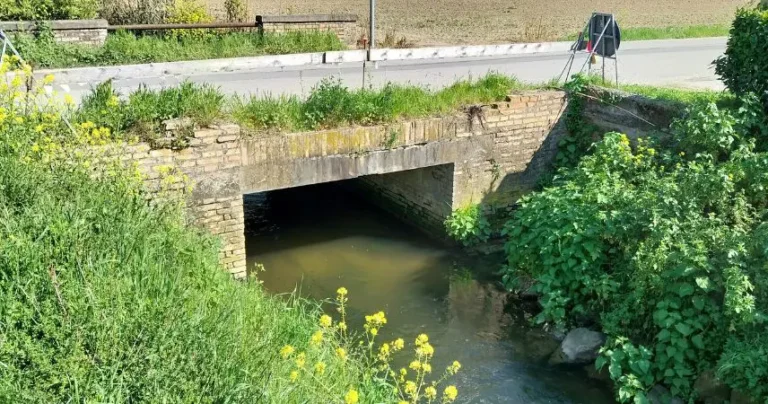 Cesena, per la ricostruzione del ponte sul Rio Granarolo chiusa via San Giorgio fino al 30 giugno