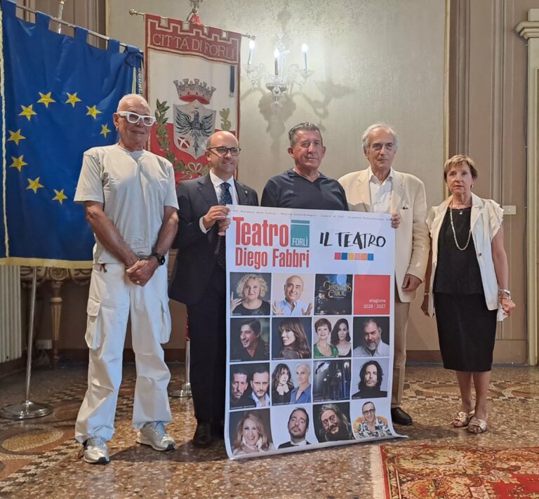 Teatro Diego Fabbri di Forlì, presentata la stagione teatrale 2026/2027: tutti i protagonisti. Anche i Momix