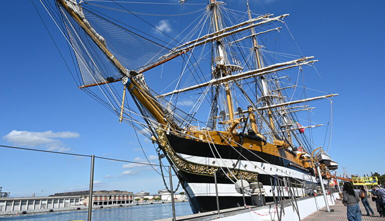 Nave Vespucci a Ravenna: quasi 200mila persone in 5 giorni